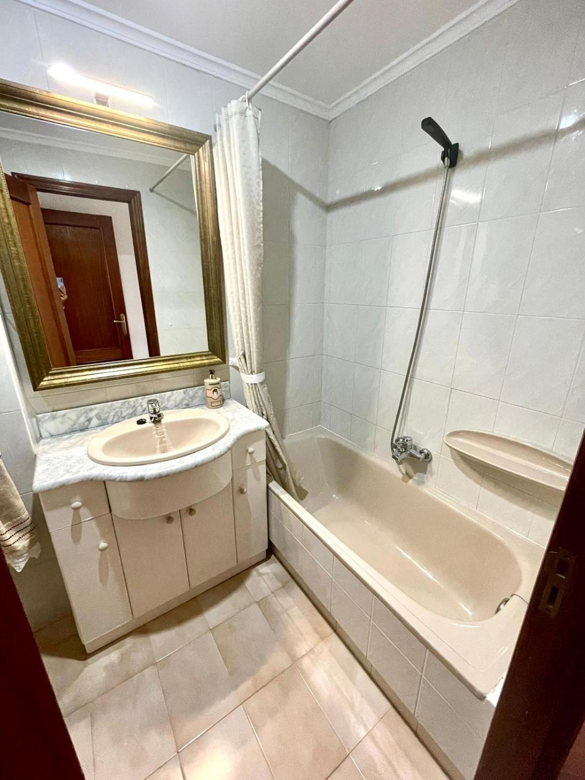 Апартаменти El Piso De Sabina Сантандер Екстер'єр фото